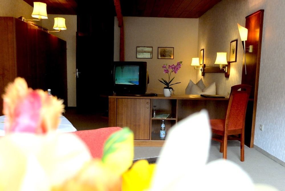 Hotel Valsana Am Kurpark Bad Wildbad Exterior foto